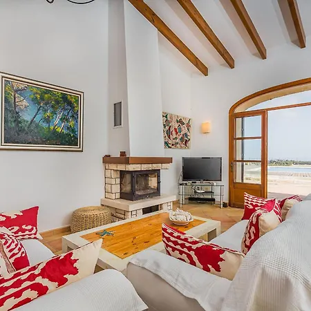 Villa Puig Blanc By Sealand Muro
